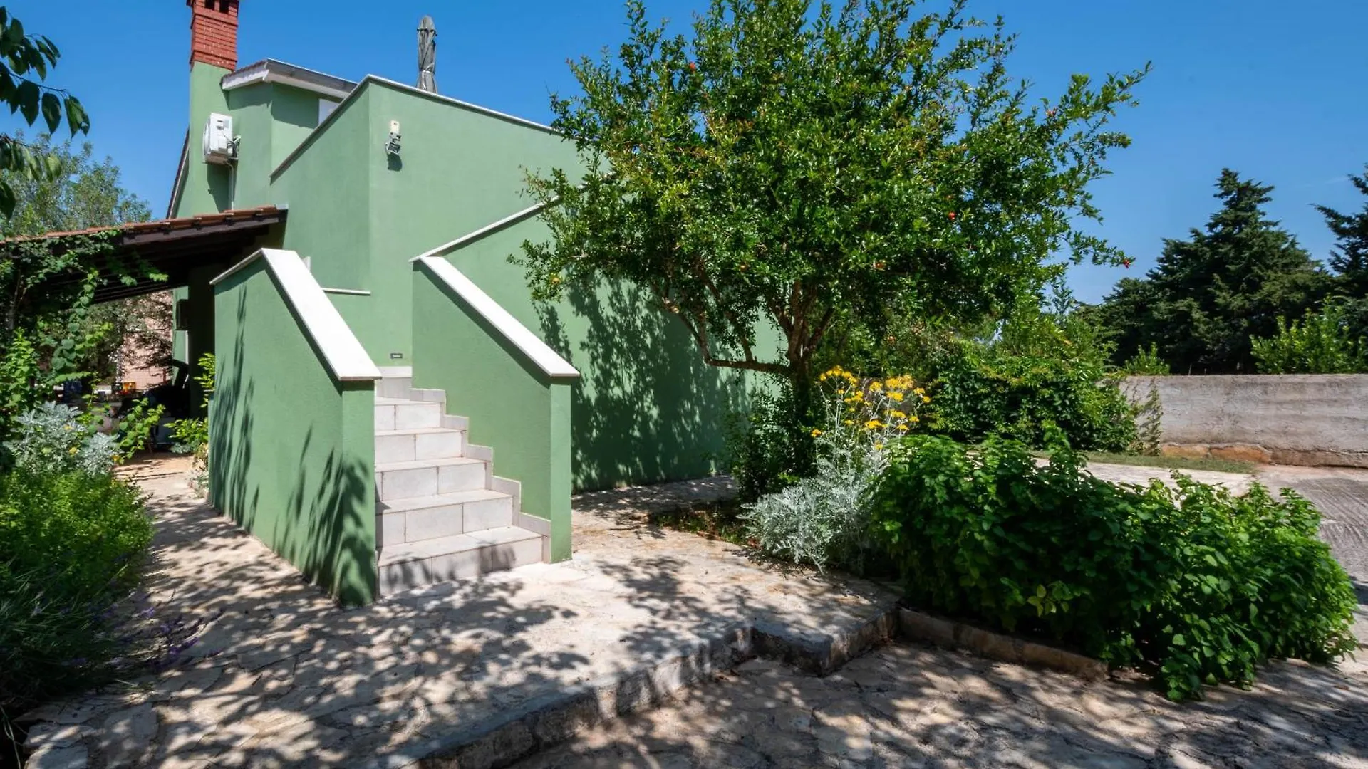 Apartment Green Oasis, Vinkuran Croatia